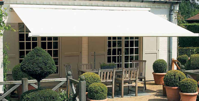 high quality retractable garden awnings
