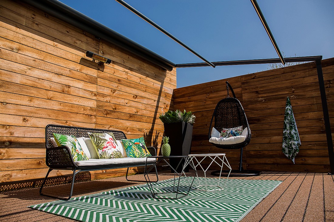 Broadview lean-to patio cover