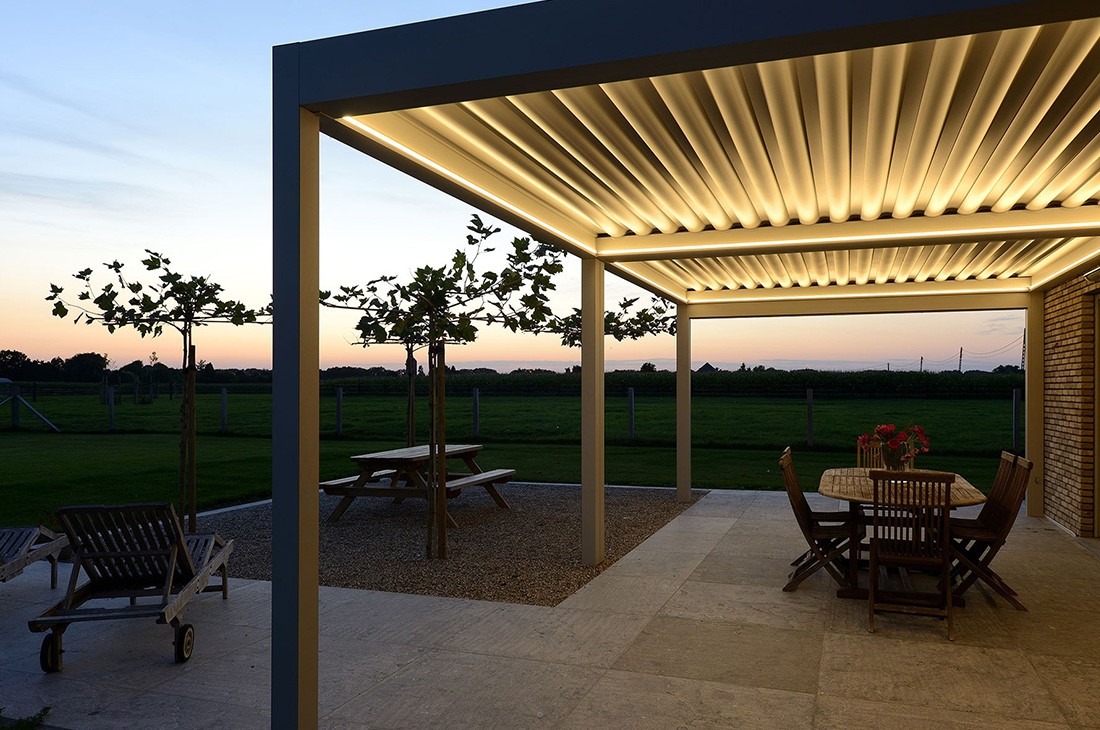 Aluminium pergola patio cover