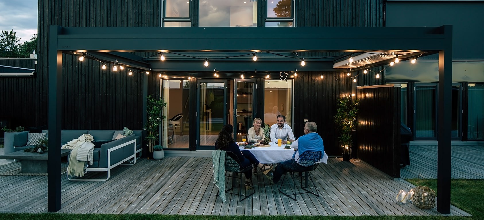 Lean to Patio Cover Garden Party