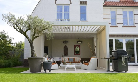 attached brustor pergola